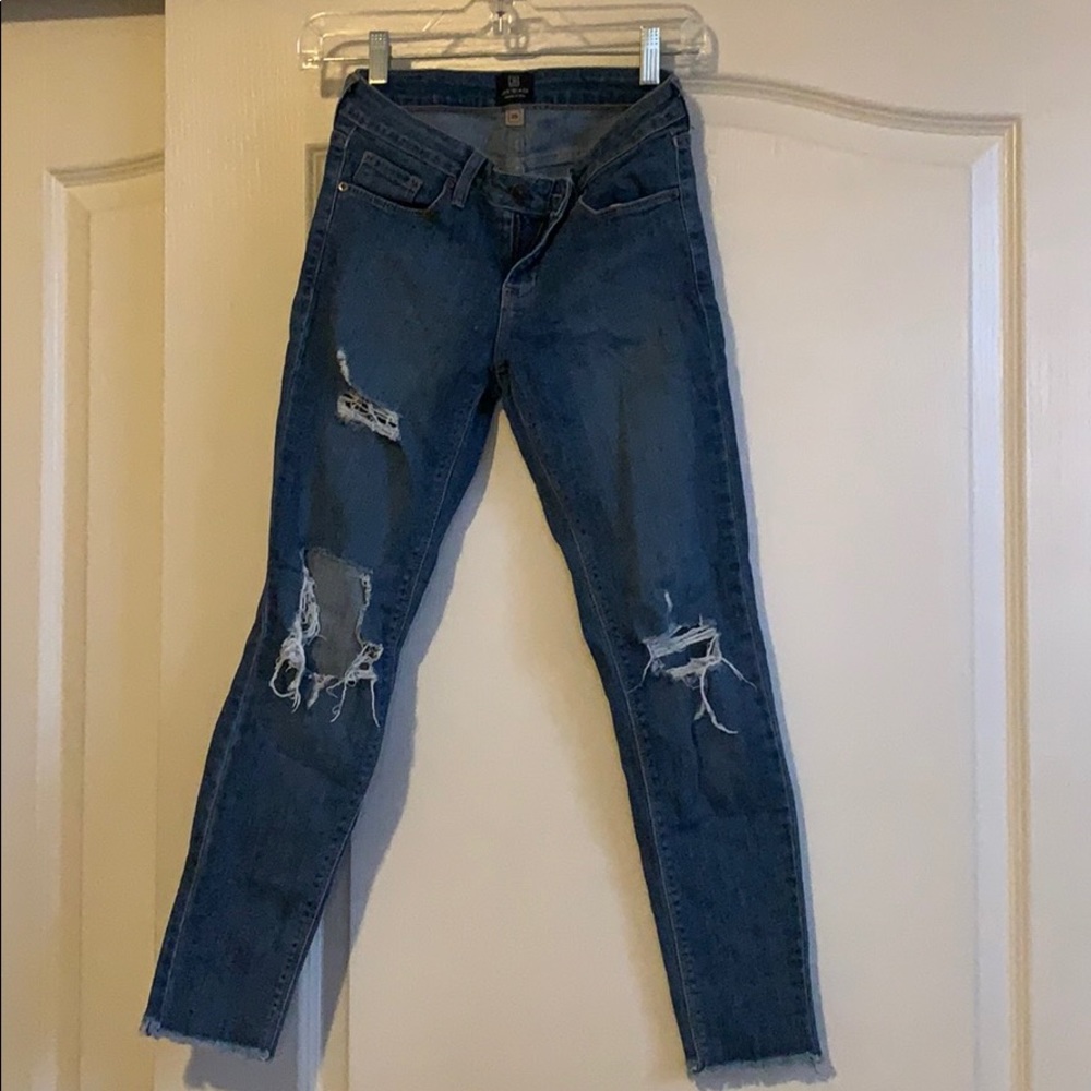 Just black skinny jeans